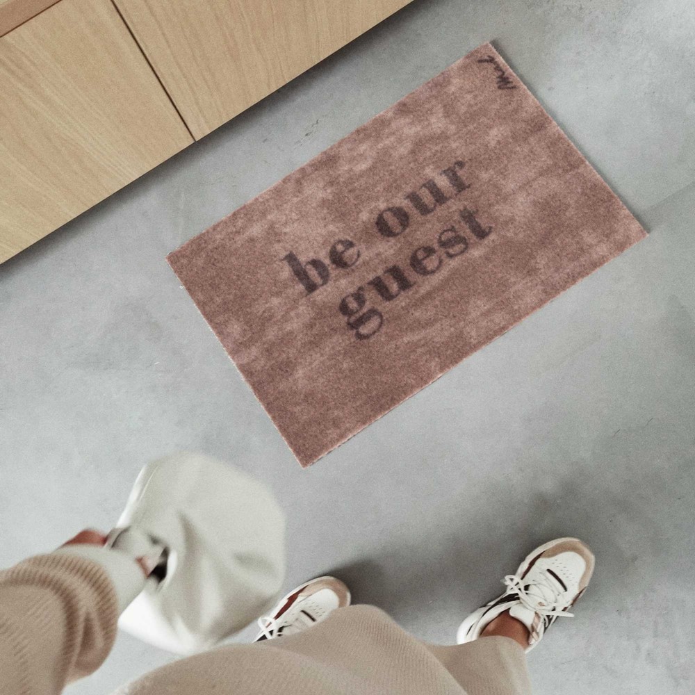 William Be Our Guest Washable Floor Mats in Brown